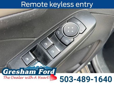Used 2022 Ford Escape S image 14