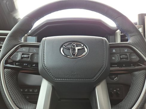 Used 2026 Toyota Sequoia Platinum AWD/4WD image 26