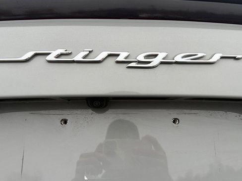 Certified 2022 Kia Stinger GT-Line image 17