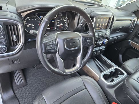 Used 2021 GMC Sierra 1500 Denali w/ Denali Ultimate Package AWD/4WD image 13