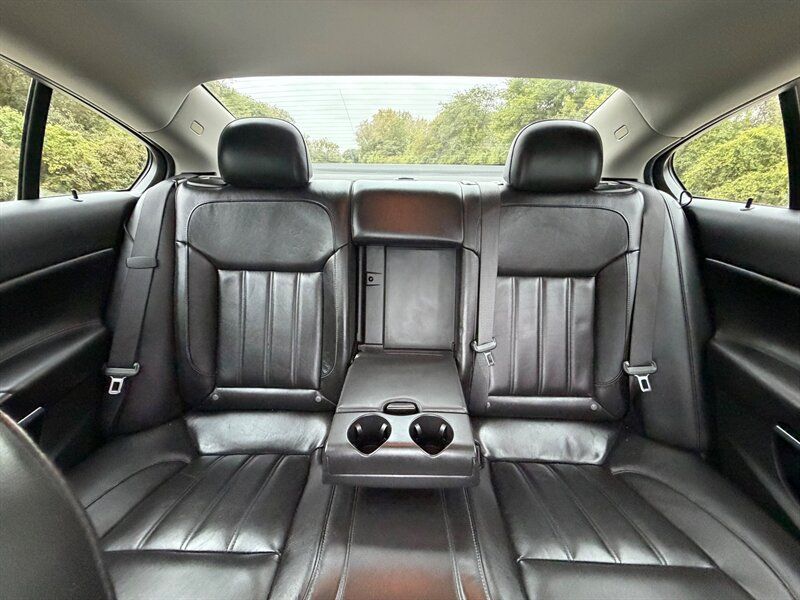 Used 2012 Buick Regal Leather FWD image 11