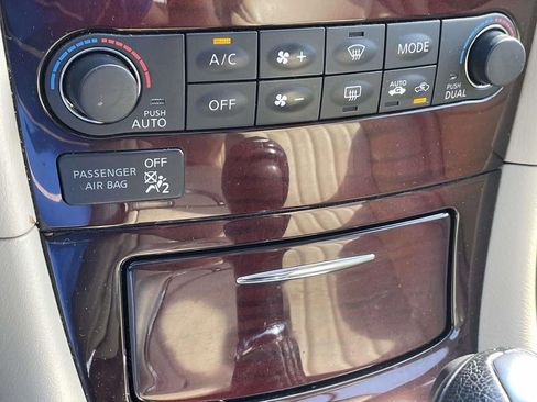 Used 2017 INFINITI QX50 AWD w/ Premium Plus Package image 29