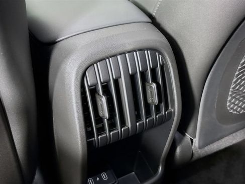 Used 2024 Hyundai Kona Limited AWD/4WD image 26