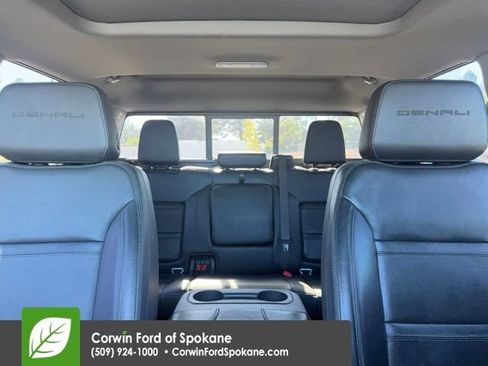 Used 2023 GMC Sierra 3500 Denali w/ Denali Ultimate Package AWD/4WD image 34