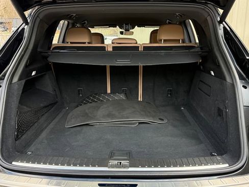 Used 2019 Porsche Cayenne image 30