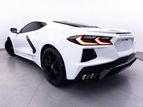 Used 2021 Chevrolet Corvette Stingray Premium Cpe w/ 3LT RWD image 3
