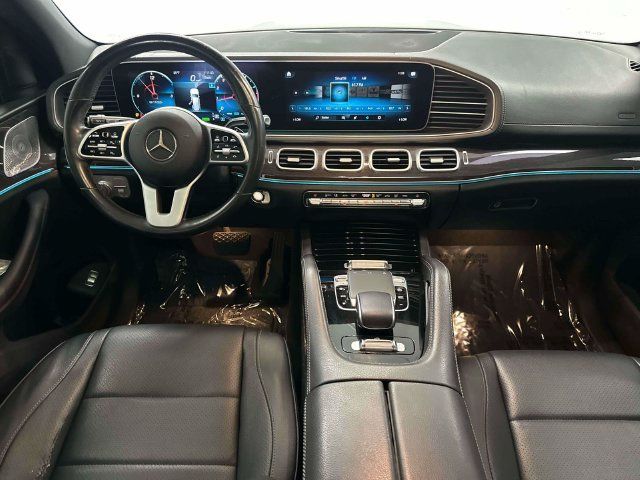 Used 2020 Mercedes-Benz GLS 450 4MATIC image 21