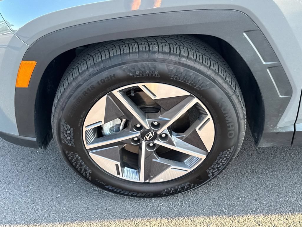 Used 2026 Hyundai Tucson SEL FWD image 19