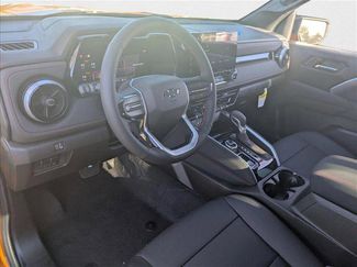 New 2025 Chevrolet Colorado Z71 w/ Midnight Edition video 3