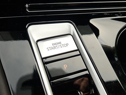 New 2026 Volkswagen Atlas SE AWD/4WD image 16