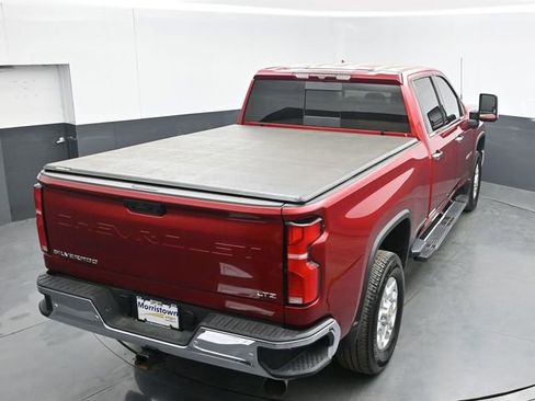 Used 2025 Chevrolet Silverado 2500 LTZ w/ LTZ Convenience Package AWD/4WD image 39