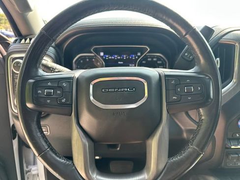 Used 2020 GMC Sierra 2500 Denali w/ Denali Ultimate Package AWD/4WD image 29