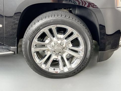 Used 2020 GMC Yukon SLT w/ Premium Edition AWD/4WD image 40