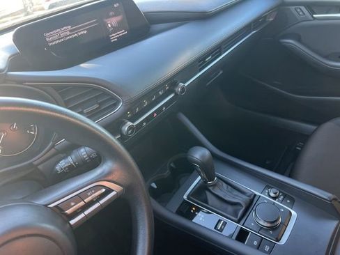 Certified 2022 MAZDA MAZDA3 s image 24