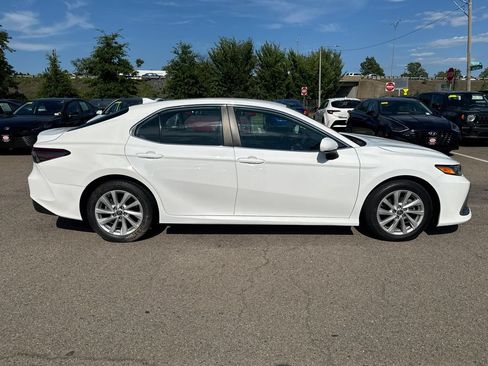 Used 2023 Toyota Camry LE AWD/4WD image 8