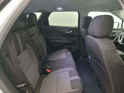 Used 2025 Chevrolet Blazer LT FWD image 19
