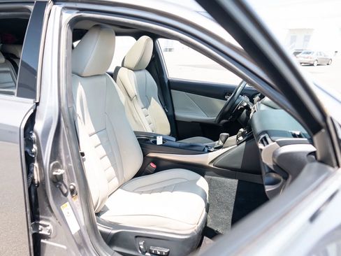 Used 2014 Lexus IS 350 w/ F Sport Package RWD image 18