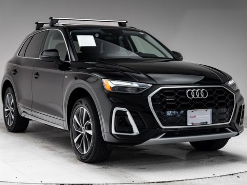 Used 2023 Audi Q5 2.0T Premium w/ Convenience Package AWD/4WD image 30
