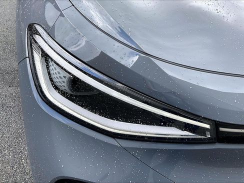 Used 2023 Volkswagen ID.4 Pro S image 26