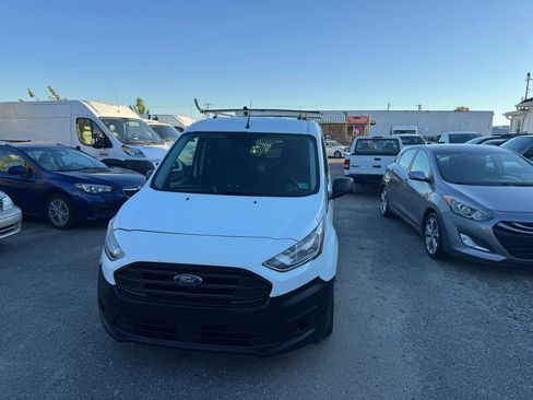 Used 2019 Ford Transit Connect XL image 2