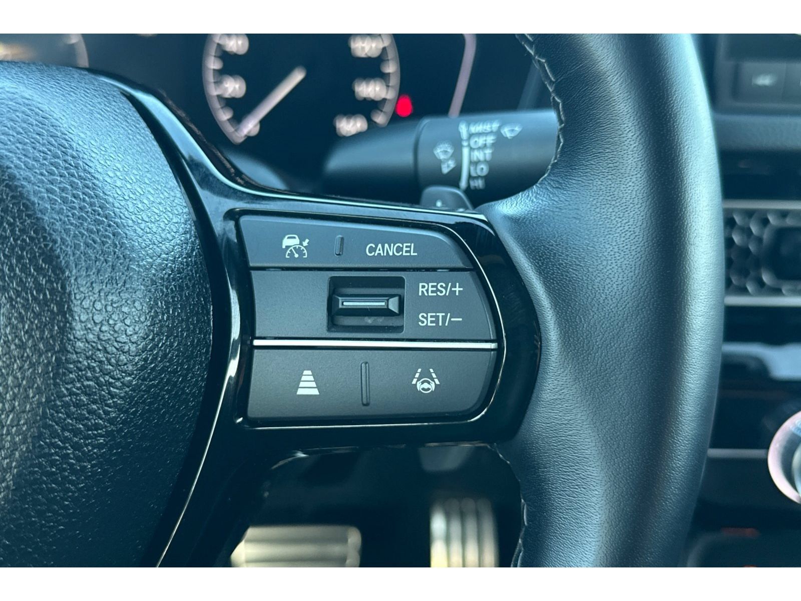 Used 2025 Honda Civic Sport image 37