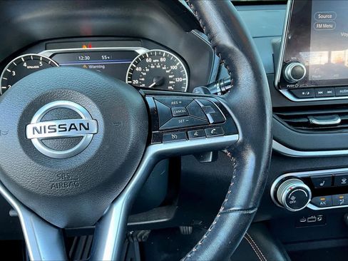 Used 2020 Nissan Altima 2.5 SR w/ Premium Package image 25