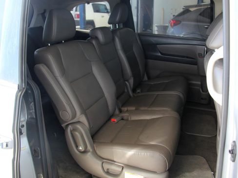 Used 2016 Honda Odyssey EX-L image 27
