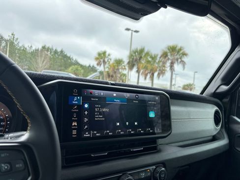 Used 2024 Jeep Wrangler Willys image 24