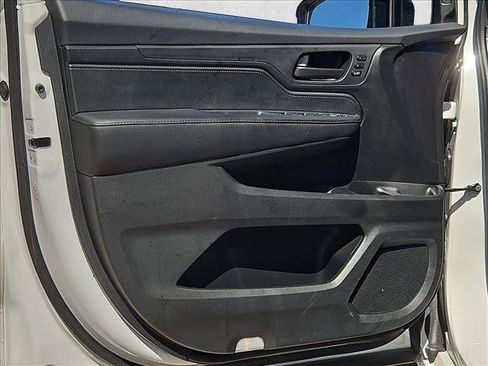 Used 2025 Honda Odyssey Sport-L image 11