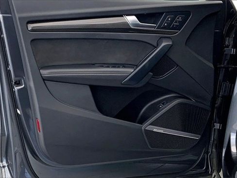 Certified 2022 Audi SQ5 Premium Plus image 23
