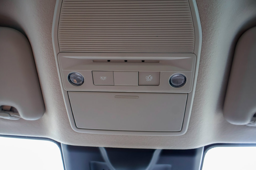 New 2027 Nissan Sentra SV w/ Floor Mat Package FWD image 16