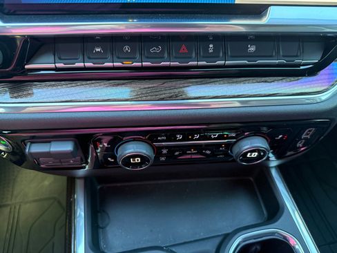 Certified 2025 Chevrolet Silverado 1500 RST w/ Protection Package image 25