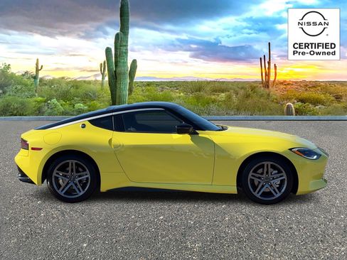 Certified 2024 Nissan Z Sport w/ Floor Mat Package image 9