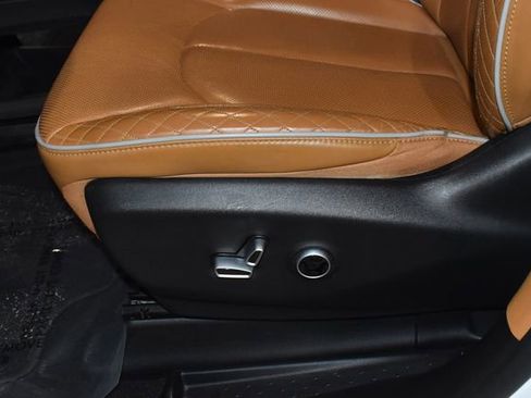 Used 2022 Chrysler Pacifica Pinnacle image 13