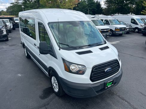 Used 2019 Ford Transit 350 XL image 7