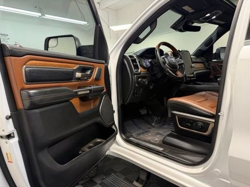 Used 2020 RAM 1500 Longhorn AWD/4WD image 11