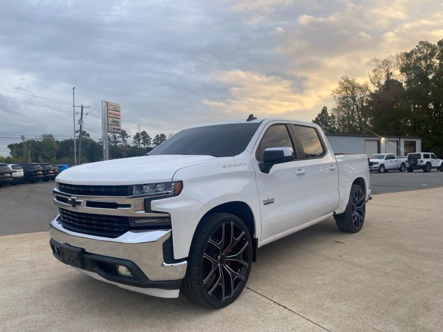 Used 2019 Chevrolet Silverado 1500 LT w/ Texas Edition RWD image 4