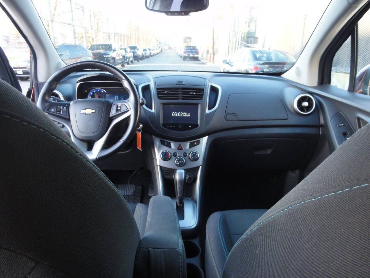 Used 2016 Chevrolet Trax LT AWD/4WD image 11