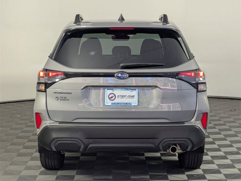 Used 2025 Subaru Forester Limited w/ Popular Package #2 image 6