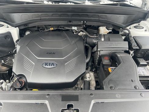 Used 2021 Kia Telluride LX image 27