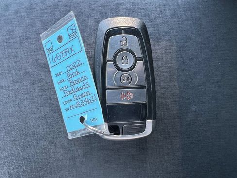 Certified 2022 Ford Bronco Badlands AWD/4WD image 28
