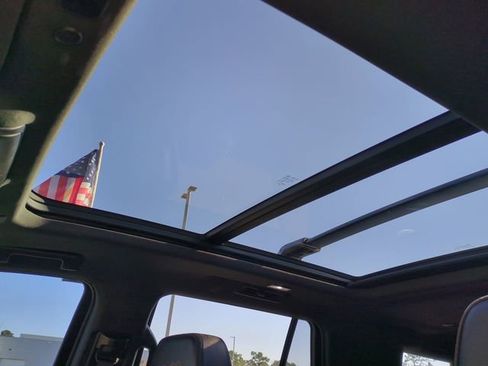 Used 2023 Chevrolet Tahoe High Country image 20