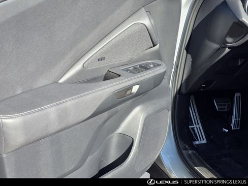 New 2026 Lexus TX 500h AWD image 11