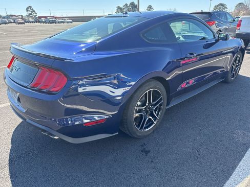Used 2019 Ford Mustang GT image 4