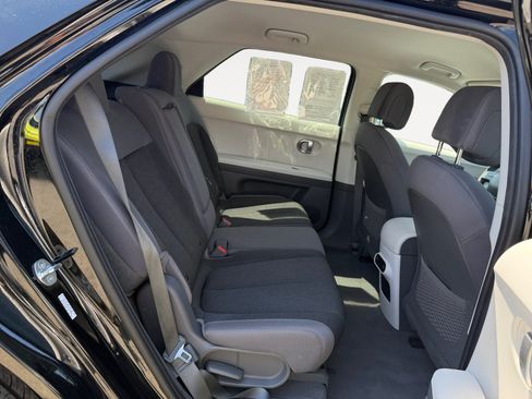 Certified 2023 Hyundai Ioniq 5 SE RWD image 18