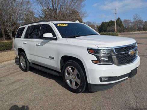 Used 2018 Chevrolet Tahoe LT w/ Texas Edition Package image 6
