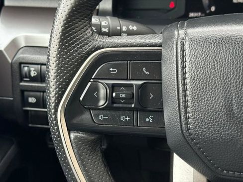 Certified 2025 Toyota Tacoma SR5 image 25