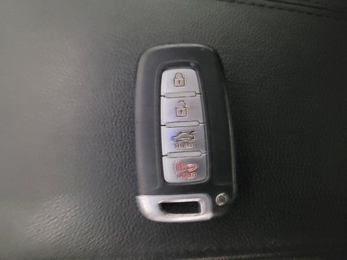 Used 2013 Hyundai Sonata Limited w/ Premium Pkg image 32