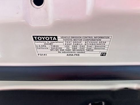 Certified 2022 Toyota Camry SE FWD image 38