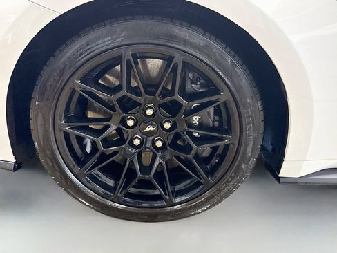 Used 2024 Ford Mustang GT Premium w/ GT Performance Package RWD image 29